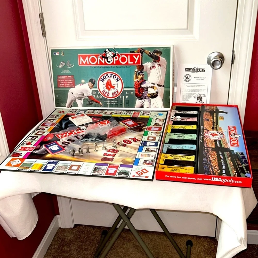 MONOPOLY Boston Red Sox 2004 World Series Champions, Plus Bonus Pewter Token ⚾️